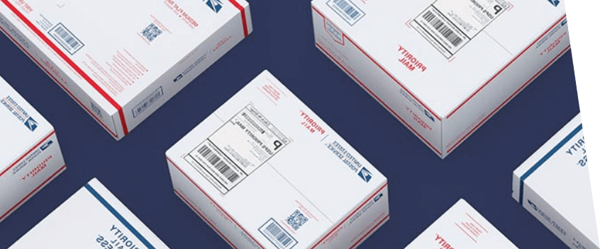 美国邮政总局优先邮件和优先邮件快递包裹与点击n -船运输标签.